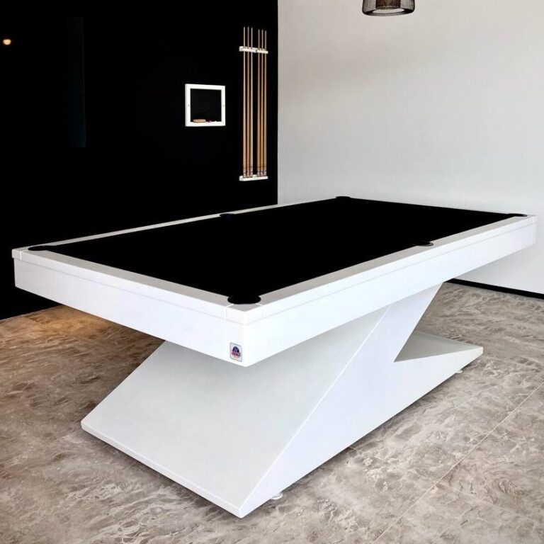 Mesa de sinuca fabricada pela Drumond Sports