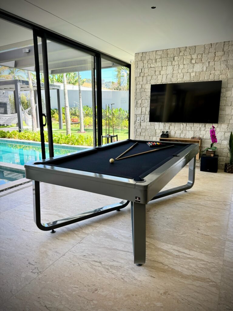 Mesa de sinuca fabricada pela Drumond Sports